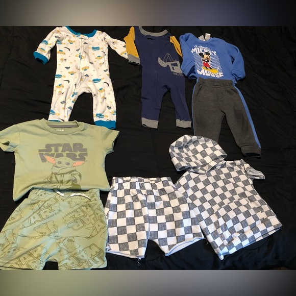 Carters, children’s place, Disney and various brands 24 piece 12m bundle - Picture 7 of 7